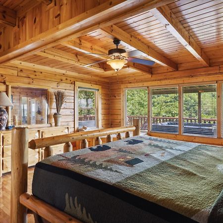 Amazing Views, Pool, Hot Tub, Game Room سيفيرفيل المظهر الخارجي الصورة