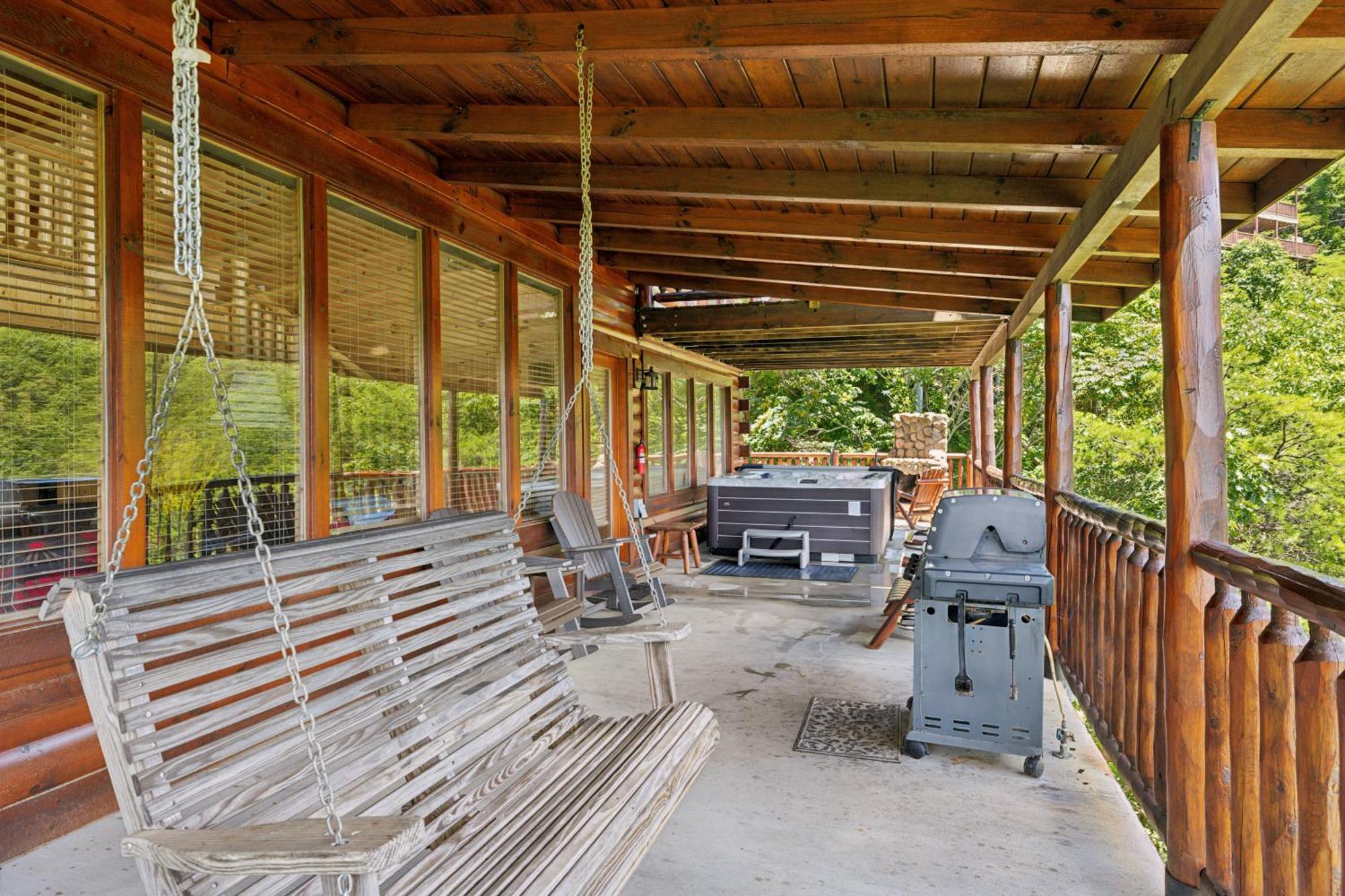 Amazing Views, Pool, Hot Tub, Game Room سيفيرفيل المظهر الخارجي الصورة