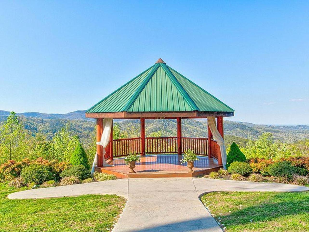 Amazing Views, Pool, Hot Tub, Game Room سيفيرفيل المظهر الخارجي الصورة